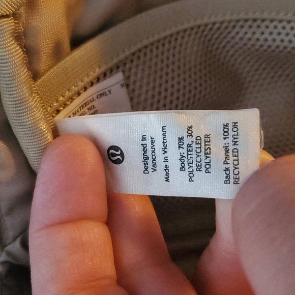 Lululemon Sherpa Everywhere Belt Bag White Opal Silver - Picture 6 of 14